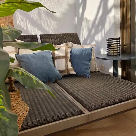 Parque Cattleya - Studio Royal Apartment