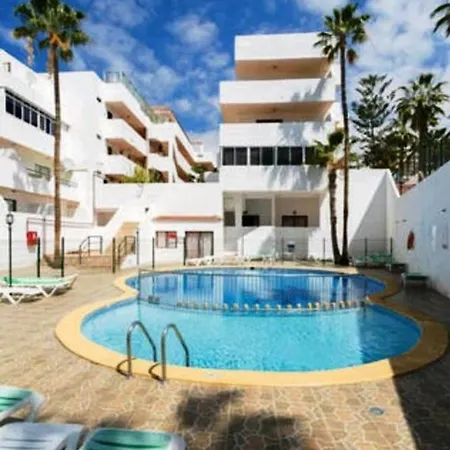 Parque Cattleya - Studio Royal Apartment