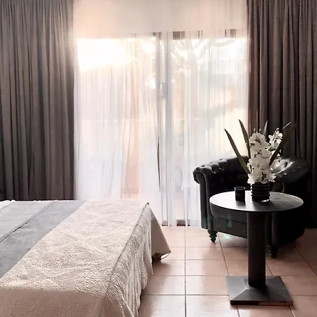 Apartment Parque Cattleya - Studio Royal